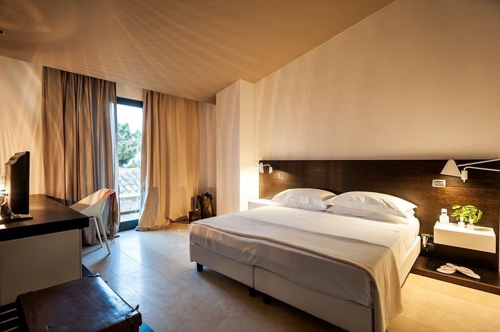 Ramo D'Aria Etna Boutique Hotel Giarre Rum bild